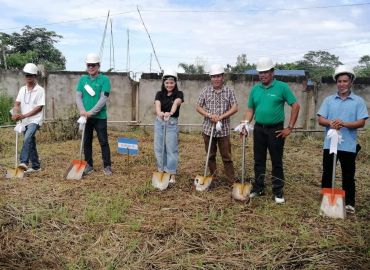 Building New Homes at CCT Lupang Pangako